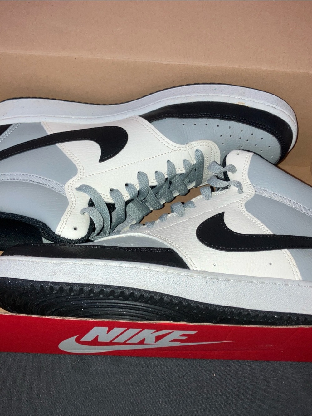 Nike Men’s Low-Top Sneakers - White, Gray, Black